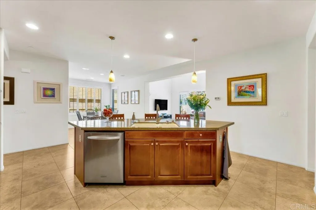 https://cdn.realtyfeed.com/cdn/127/306714858/a8c8f64ffa7655ef8dfcfad706a7931b.webp
