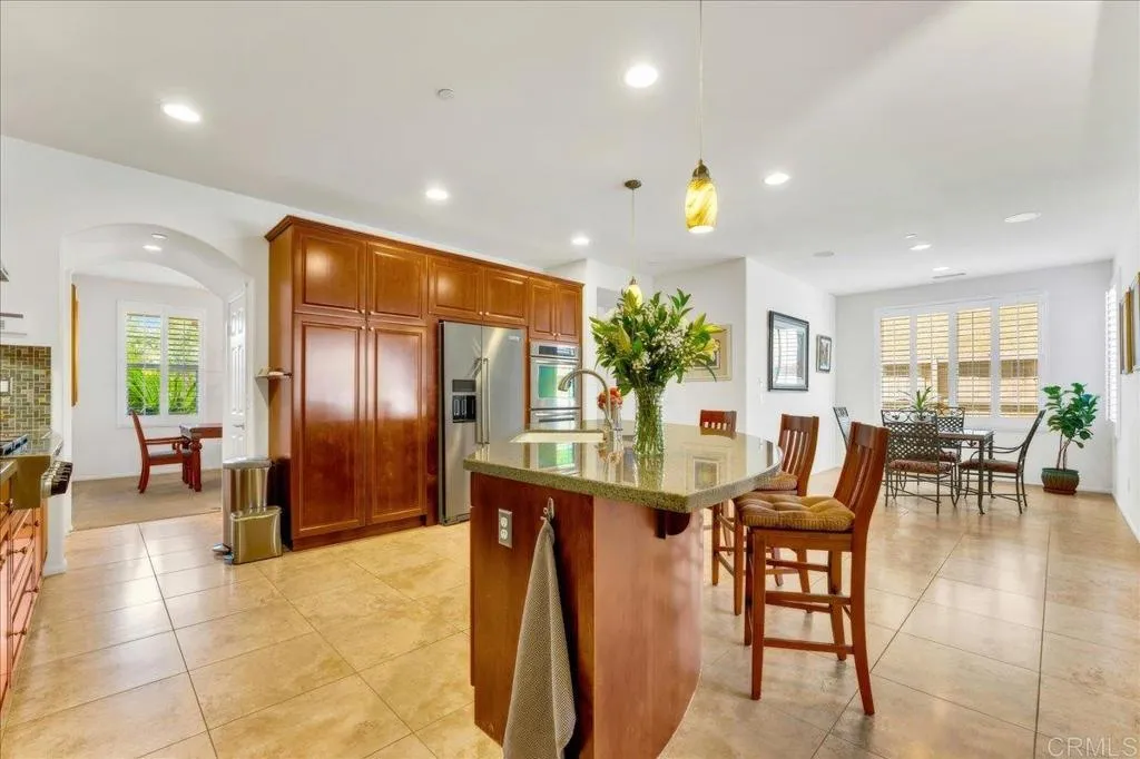 https://cdn.realtyfeed.com/cdn/127/306714858/ea6696d4e4f886868cab7e928f029da2.webp