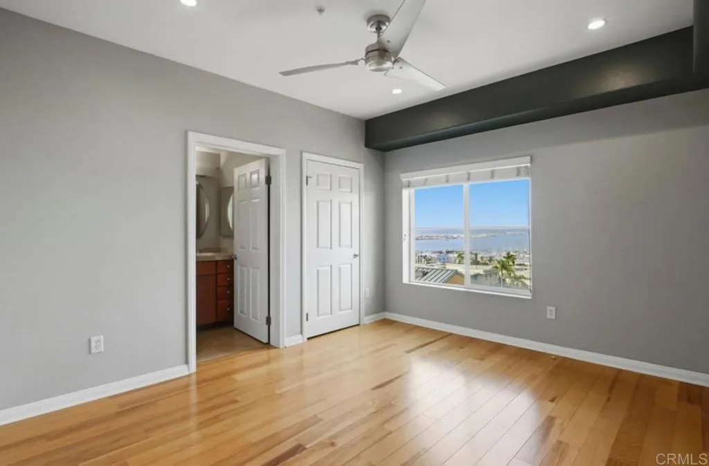 https://cdn.realtyfeed.com/cdn/127/306714868/400bedef15f06d00425602191216e2d7.webp