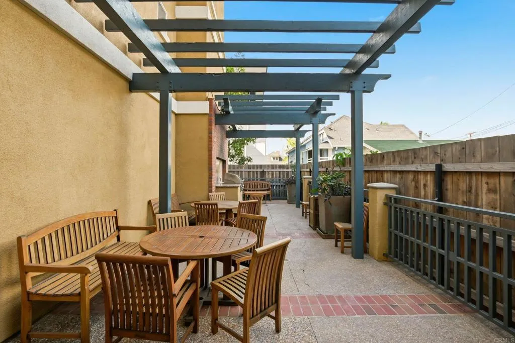 https://cdn.realtyfeed.com/cdn/127/306714868/7917da37ee0d98c94ac66a8f9803e1f6.webp