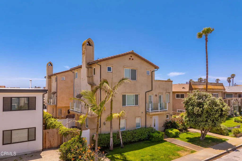 5442 Driftwood Street, Oxnard, CA, 93035 5442 Driftwood Street, Oxnard, CA, 93035