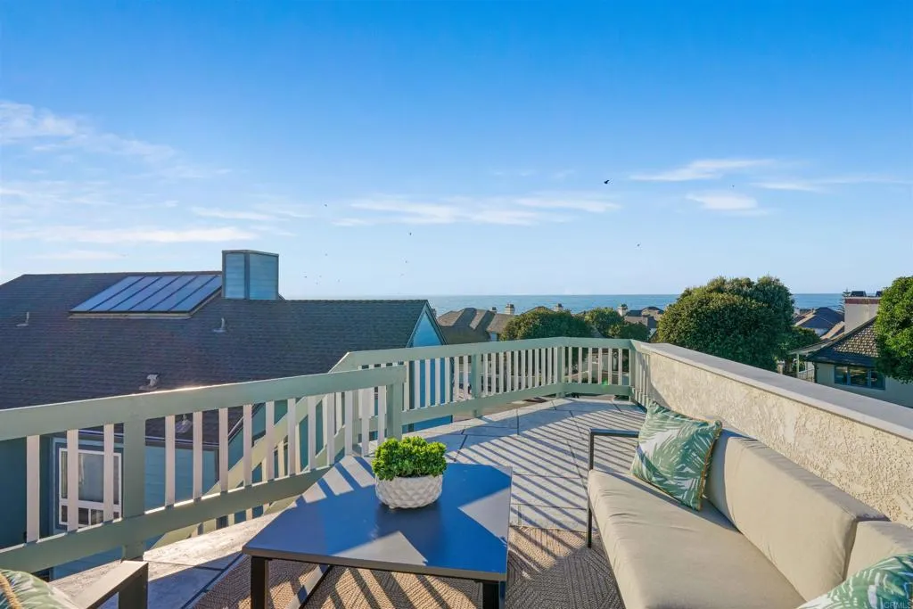 https://cdn.realtyfeed.com/cdn/127/306714900/0c5befafb8c5a9bf6fed55edfc9d2924.webp
