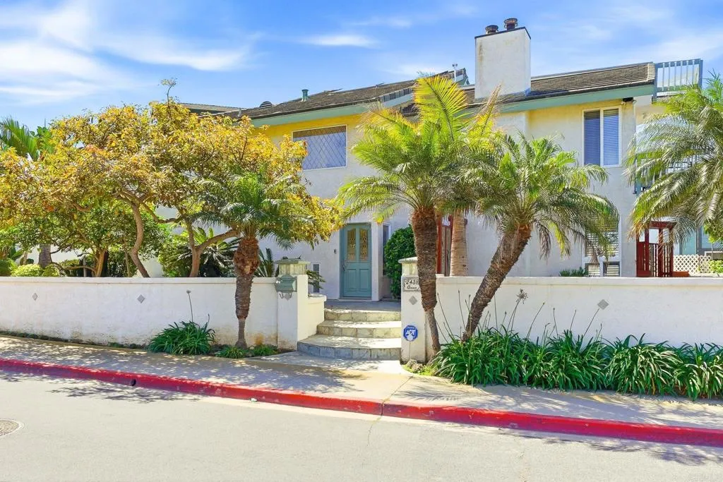https://cdn.realtyfeed.com/cdn/127/306714900/b3e12cab80f92bd6872d075569397abf.webp
