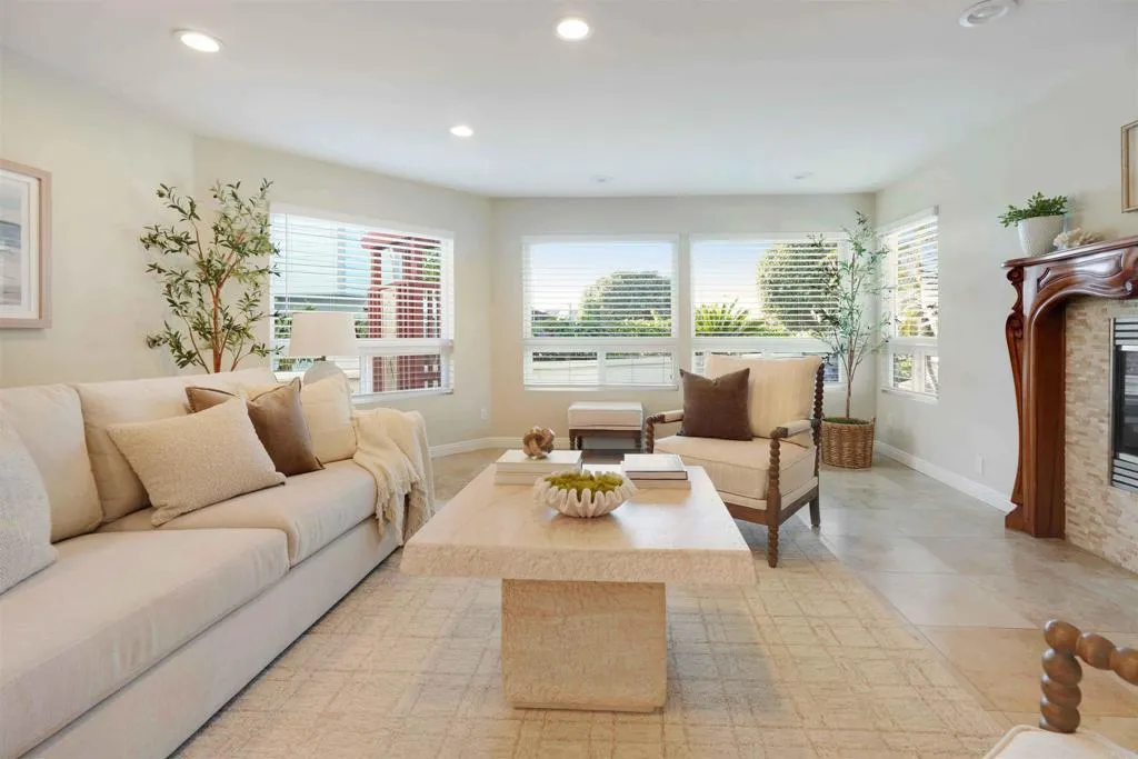 https://cdn.realtyfeed.com/cdn/127/306714900/c062e2e5fa438a4ba1bd973301194de1.webp