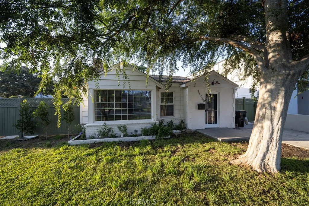 Sherman Oaks, CA 91403