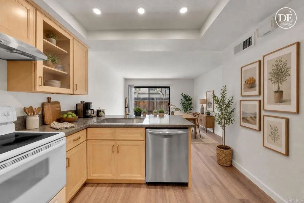 https://cdn.realtyfeed.com/cdn/127/306714929/00937100d5a7b0688b03a269c6ce518c.webp