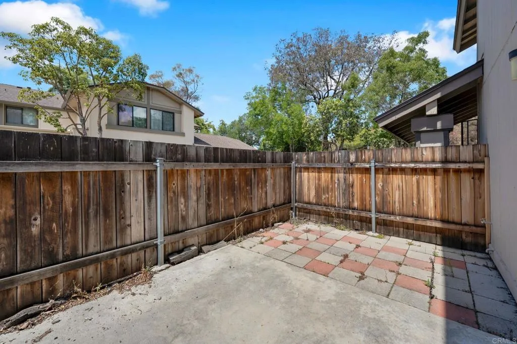 https://cdn.realtyfeed.com/cdn/127/306714929/7cda853a2c7df7e17950246414f00dea.webp