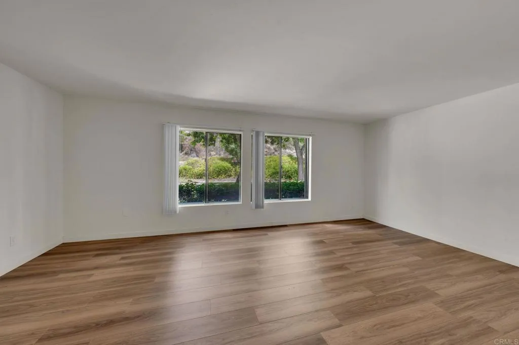 https://cdn.realtyfeed.com/cdn/127/306714929/d8d47fc1ce1faf16de48c253409a0c9d.webp