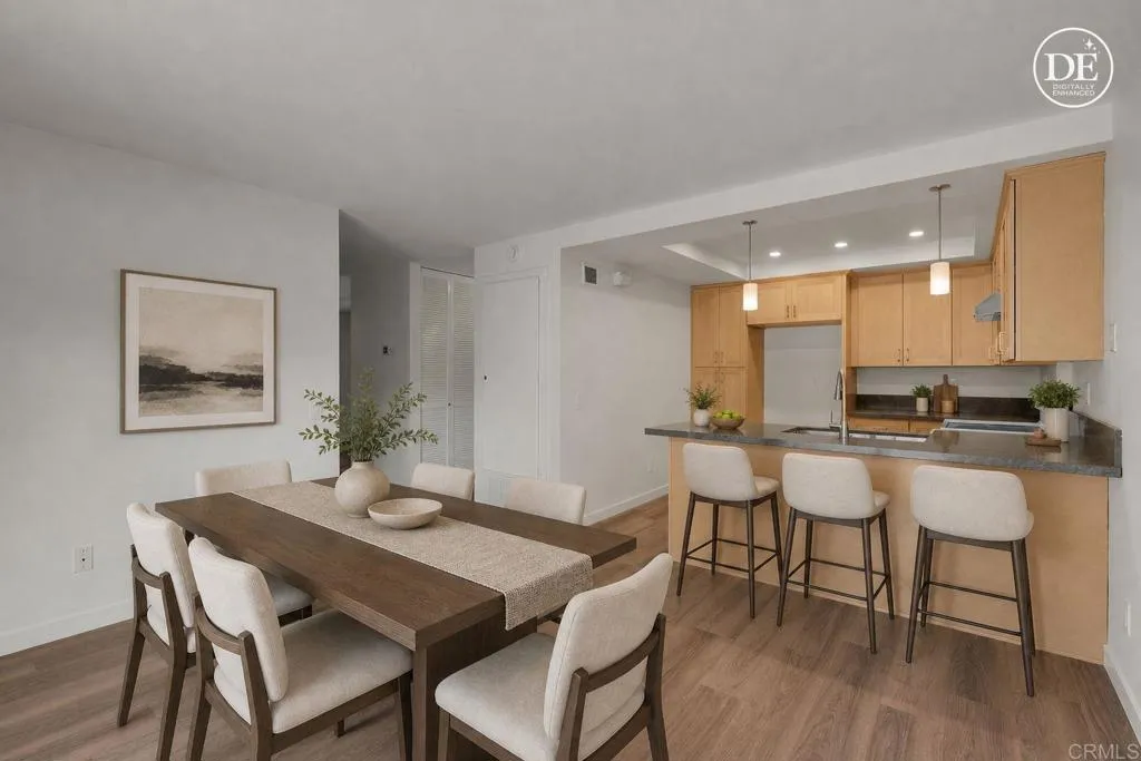 https://cdn.realtyfeed.com/cdn/127/306714929/df4567f4146ea6ff63f9af68d725f33b.webp