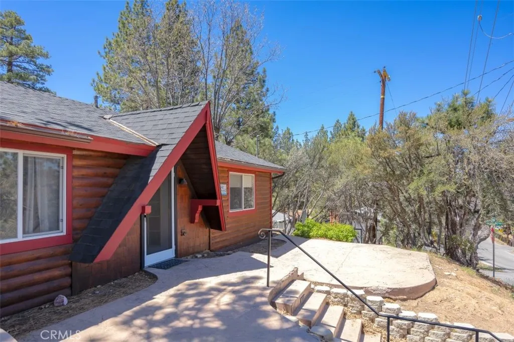 41063 Pennsylvania, Big Bear Lake, CA, 92315