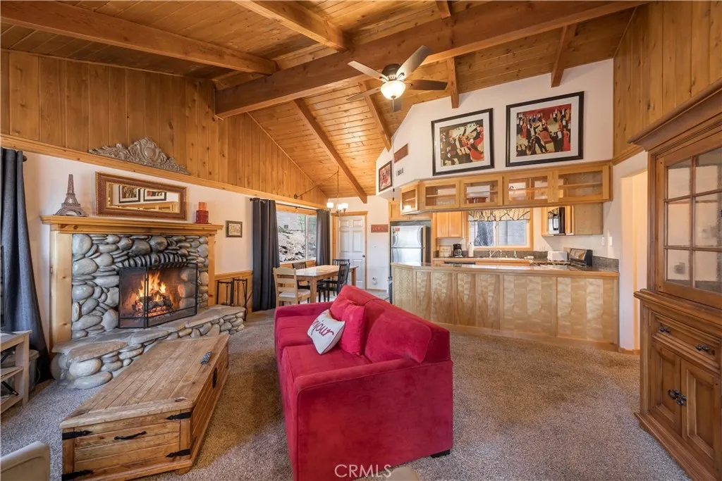 41063 Pennsylvania, Big Bear Lake, CA, 92315
