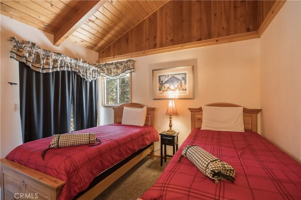 41063 Pennsylvania, Big Bear Lake, CA, 92315