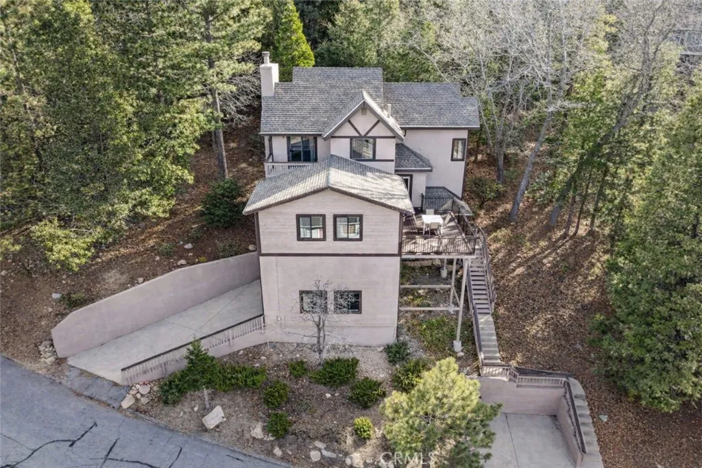 Lake Arrowhead, CA 92352