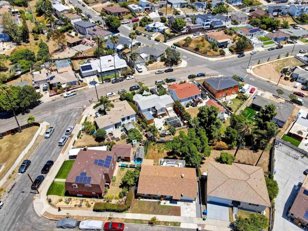 https://cdn.realtyfeed.com/cdn/127/306714967/c819fae9f5307db7556c8e26b10a7a01.webp