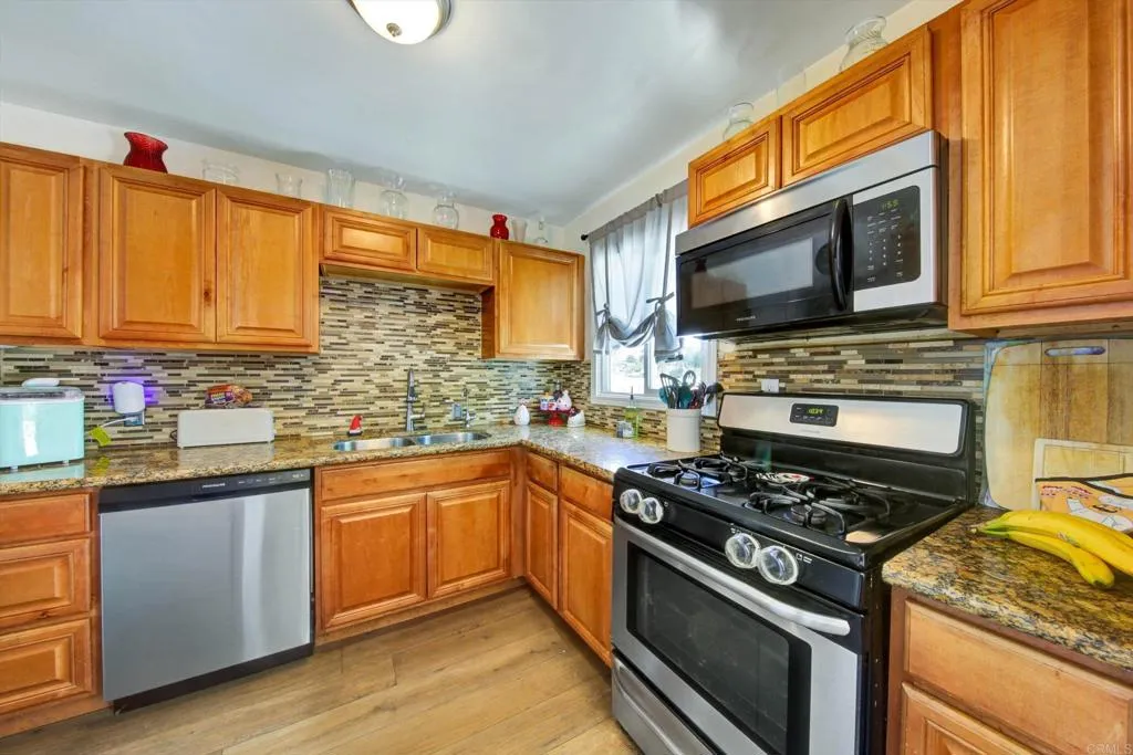 https://cdn.realtyfeed.com/cdn/127/306714967/ecc25015824e3cc712089cc1f71b6802.webp