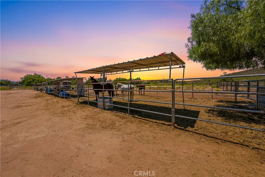 https://cdn.realtyfeed.com/cdn/127/306714970/78df278f2c518929ddb8b3eb997b7b36.webp