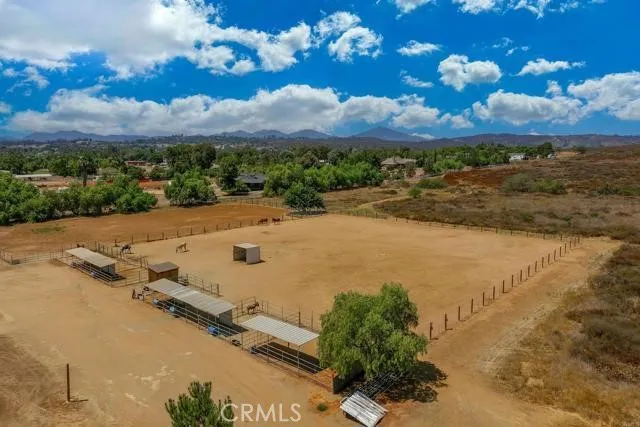 https://cdn.realtyfeed.com/cdn/127/306714970/a508c22a179b16dd2bc2a6c2d2e89c91.webp
