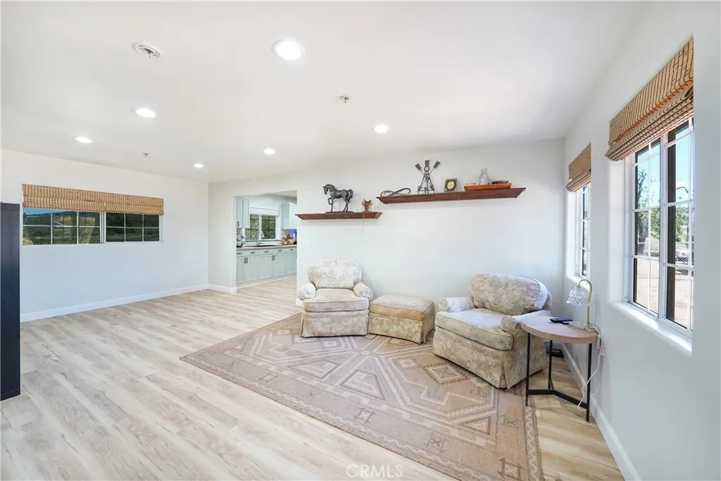 https://cdn.realtyfeed.com/cdn/127/306714970/b07ec6c2fb02d6aeea8ad029fe029606.webp