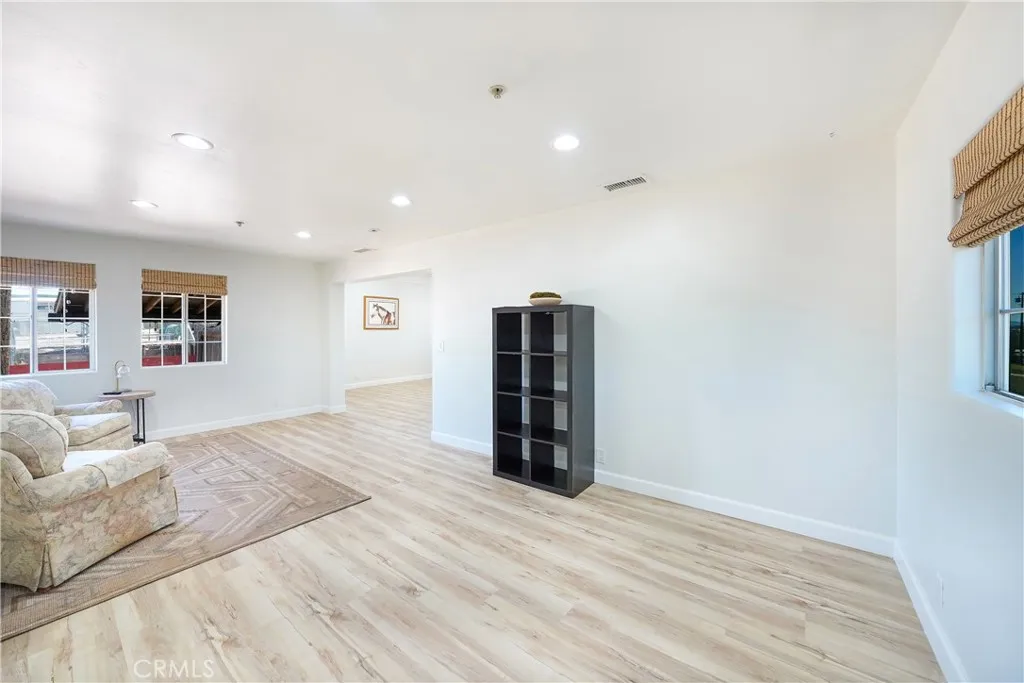 https://cdn.realtyfeed.com/cdn/127/306714970/c9bfaeb27d14e500cb128e9a02deb90a.webp