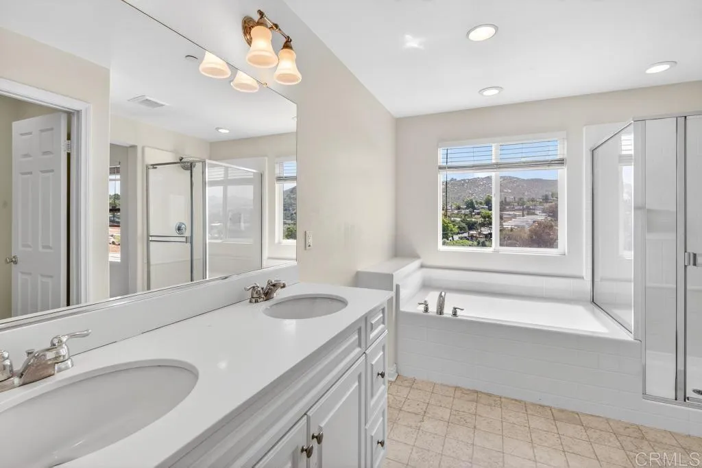 https://cdn.realtyfeed.com/cdn/127/306714988/015128c92b00004d7cf98ee7f8ed5a3b.webp