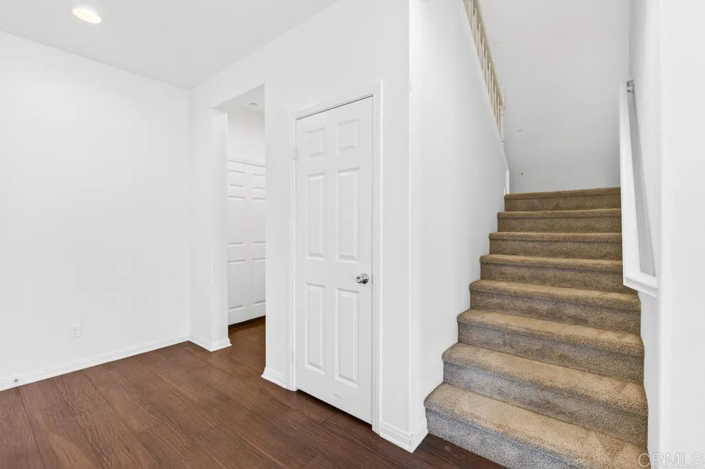 https://cdn.realtyfeed.com/cdn/127/306714988/c93822585cbfa587f02b77582099ddc1.webp