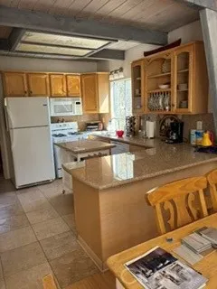 1083 Nadelhorn Drive, Lake Arrowhead, CA 92352 - Photo 3 of 15, Lake Arrowhead, CA