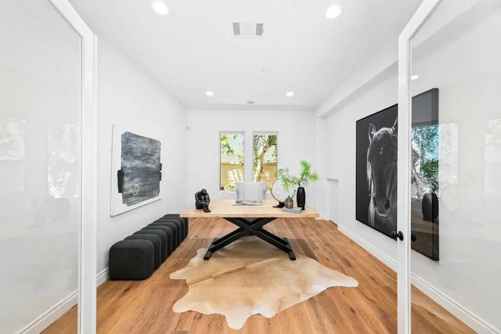 https://cdn.realtyfeed.com/cdn/127/306714999/e4a660d6bc847027ecde3fe37867433f.webp
