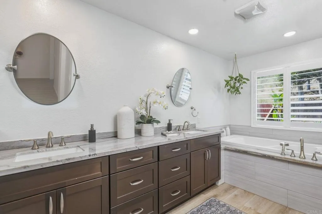 https://cdn.realtyfeed.com/cdn/127/306715014/208b630910782cc6b4befd3fbc2b0e53.webp