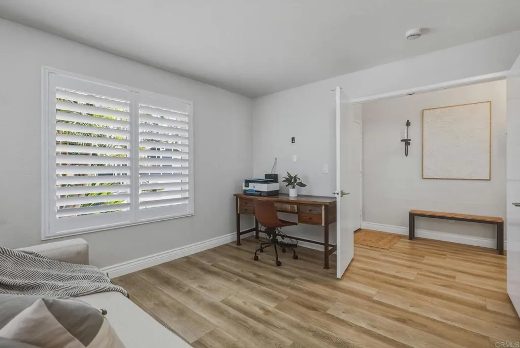 https://cdn.realtyfeed.com/cdn/127/306715014/21481d99df62bc85e3f0cbbd8c8821e6.webp