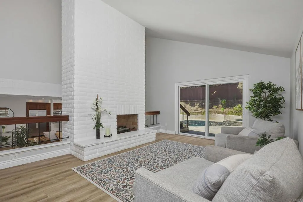 https://cdn.realtyfeed.com/cdn/127/306715014/63fa6b49054531e00bbd023baff0d356.webp