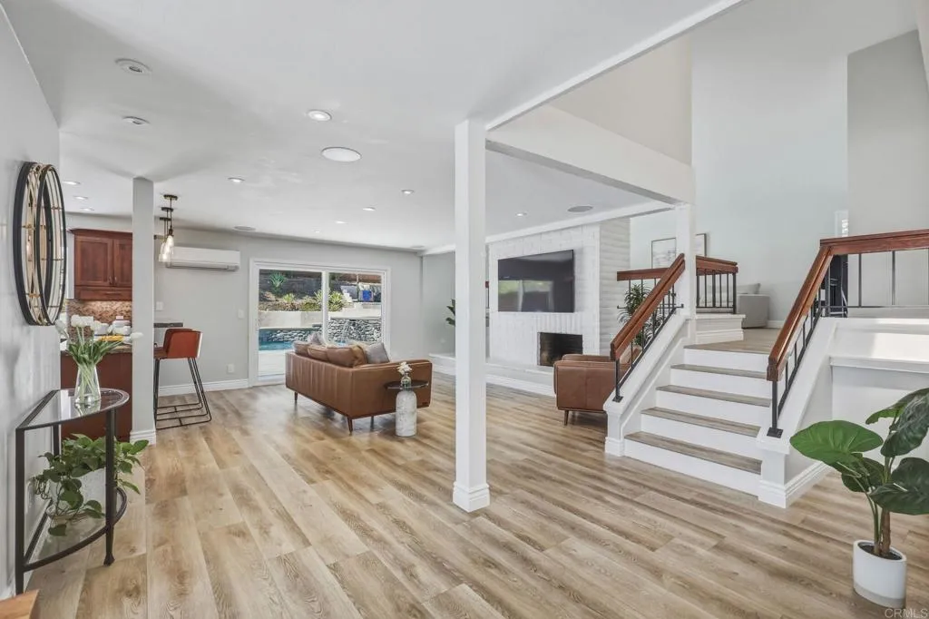 https://cdn.realtyfeed.com/cdn/127/306715014/6b2a2bc7c73727b82de3533e9a1d1750.webp
