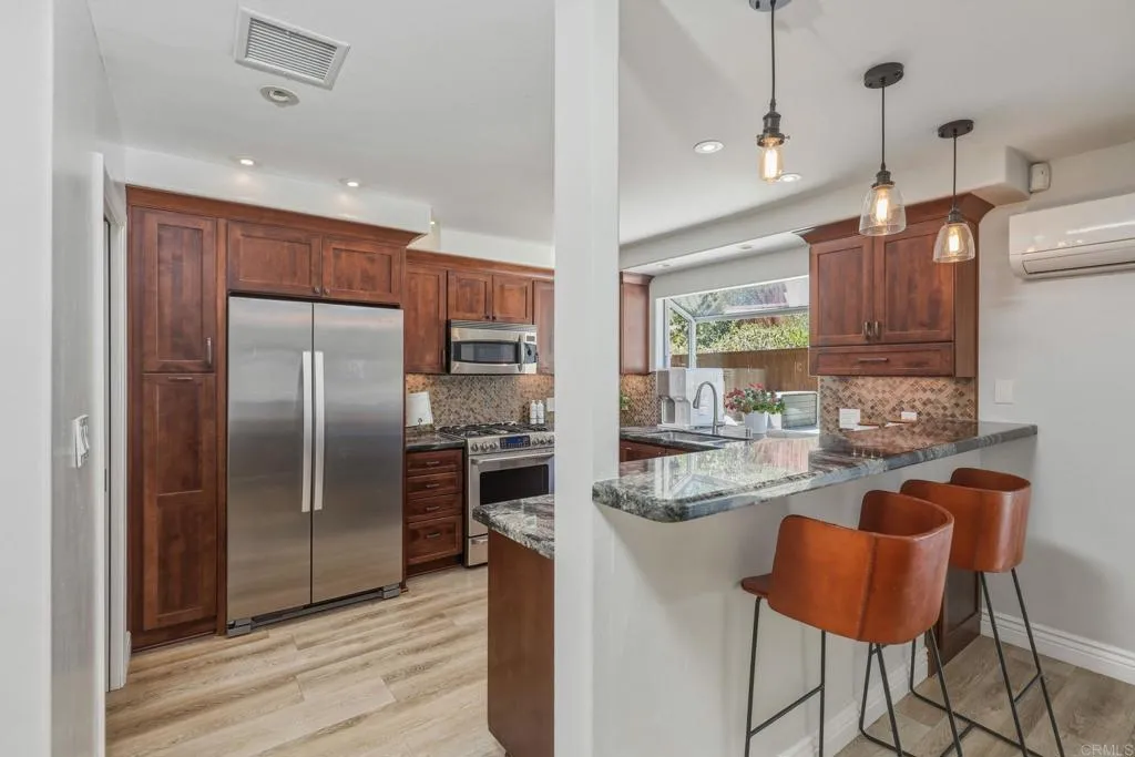 https://cdn.realtyfeed.com/cdn/127/306715014/a409cc10f9bfb434a2618d131974ac3b.webp