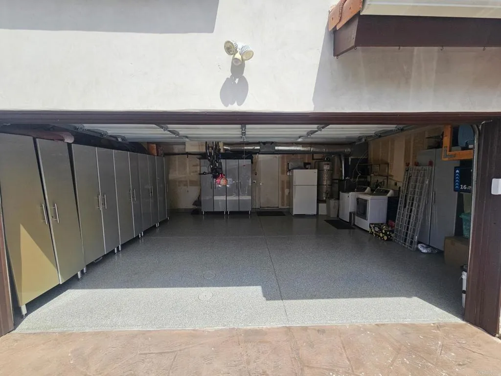 https://cdn.realtyfeed.com/cdn/127/306715014/b6363835dc9bf43f0d69caf0f09eaa21.webp