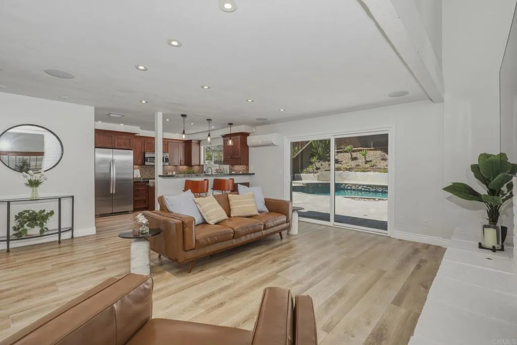 https://cdn.realtyfeed.com/cdn/127/306715014/f547d96f7aec557ecd9f2d8ab03f3f7f.webp