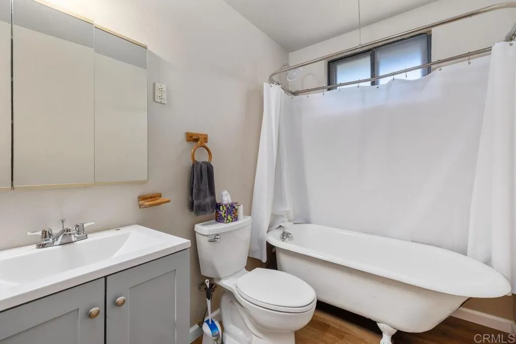 729 33rd Street, San Diego, CA, 92113