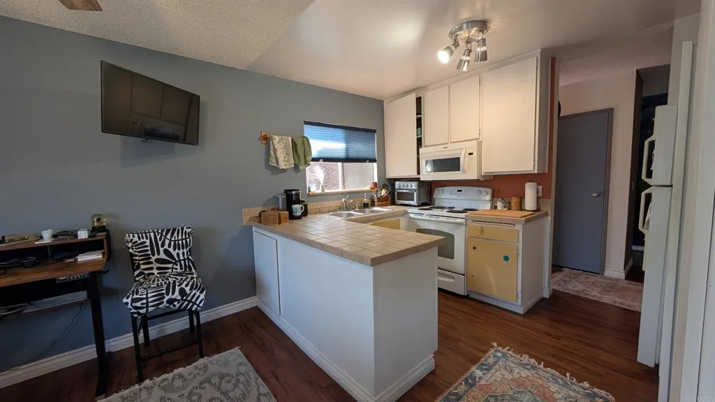 Photo #4: PTP2603570 Listing: Photo #4