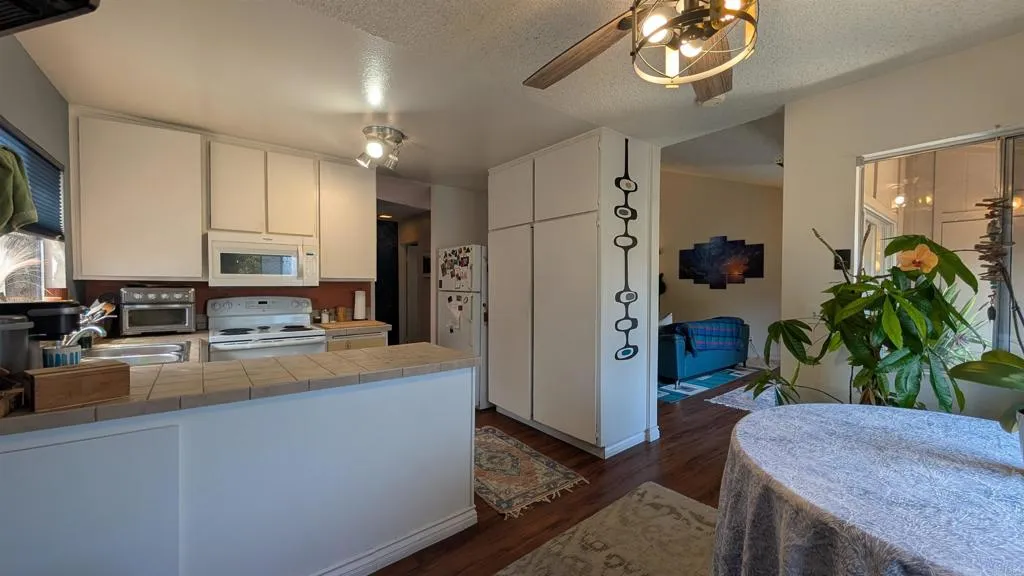 Photo #6: PTP2603570 Listing: Photo #6