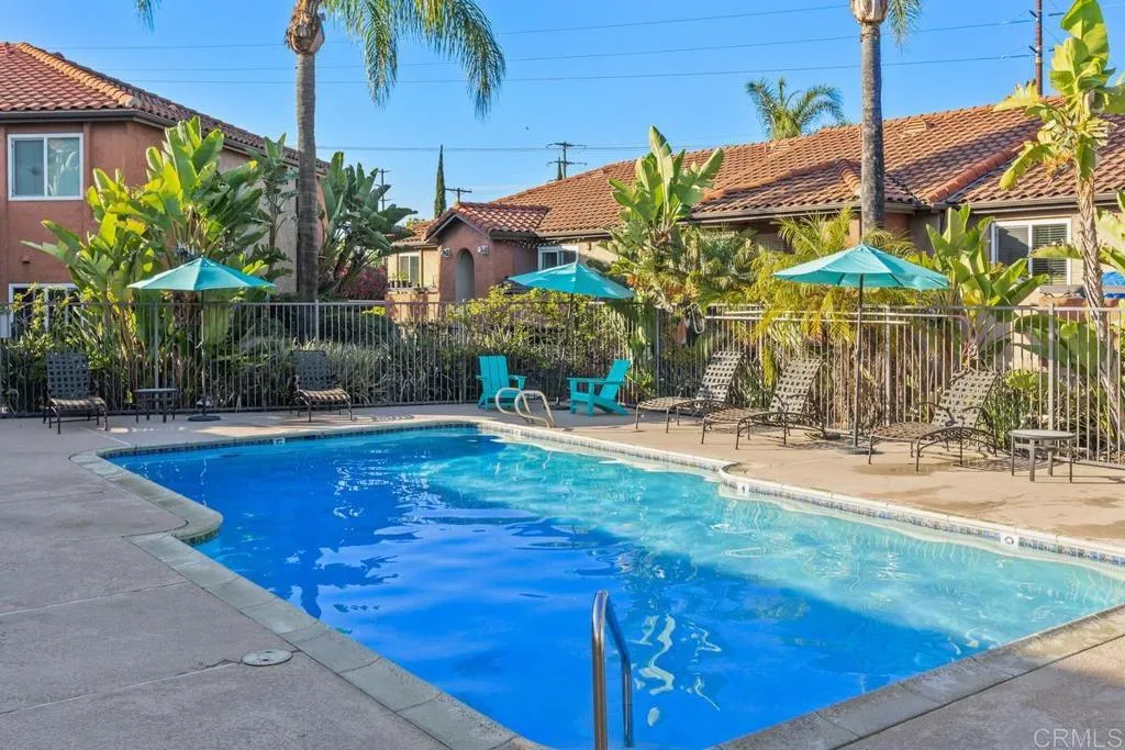 https://cdn.realtyfeed.com/cdn/127/306715104/64af9adc15da7dbefc3a2a85d677dca2.webp