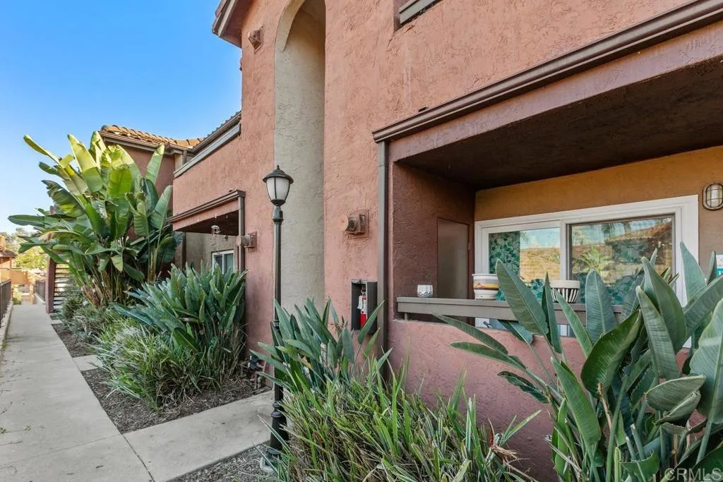 https://cdn.realtyfeed.com/cdn/127/306715104/b71546f5a82ef5df5694c7e09cefda16.webp