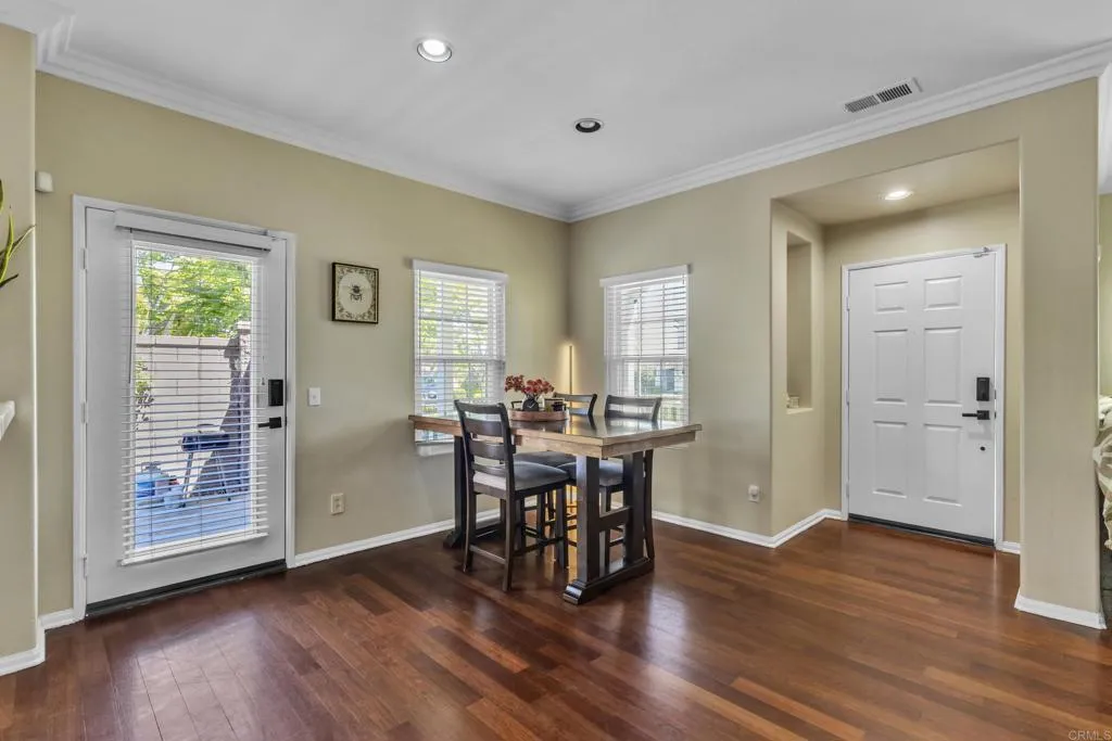https://cdn.realtyfeed.com/cdn/127/306715107/39f4a564b6588716b4926b8b734f9131.webp
