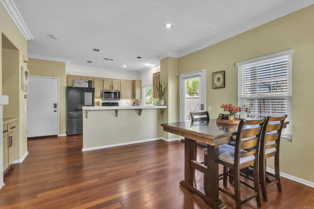 https://cdn.realtyfeed.com/cdn/127/306715107/6881d1df6d1a39dbd34ca51b2f223970.webp