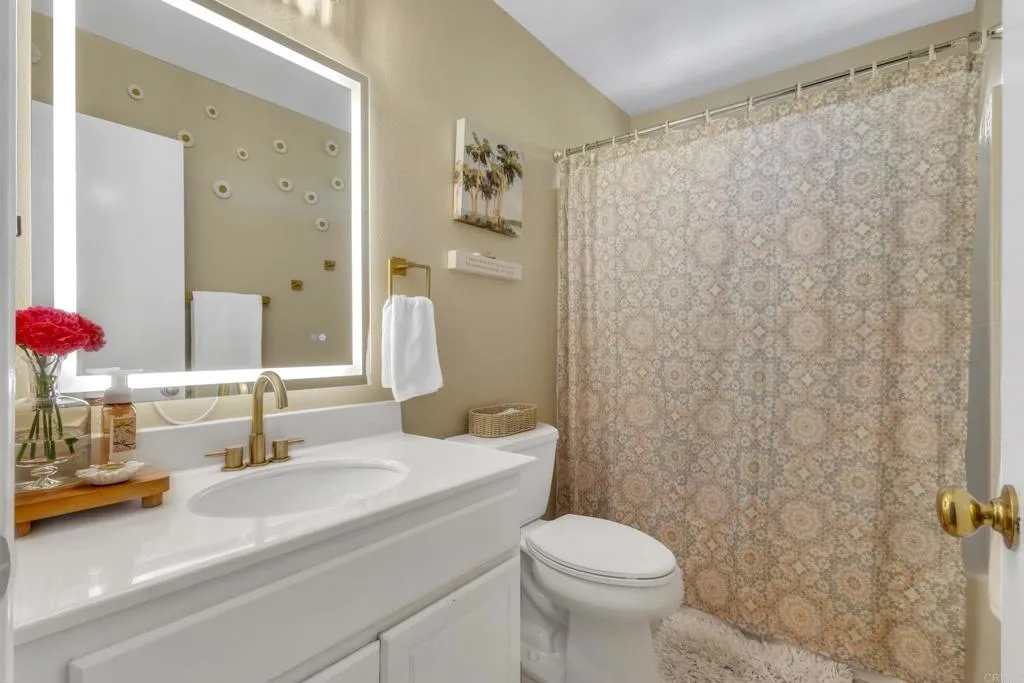 https://cdn.realtyfeed.com/cdn/127/306715107/c805486d3aae6ae0ccfd6220a94cb9be.webp