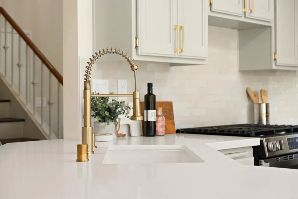 https://cdn.realtyfeed.com/cdn/127/306715115/1b8b65243626004734dfb275be15512e.webp