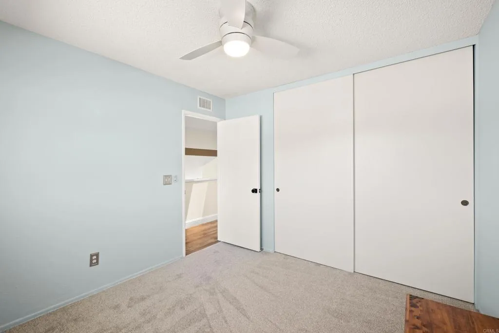https://cdn.realtyfeed.com/cdn/127/306715115/53d844011968663061de2f6d5acfa452.webp