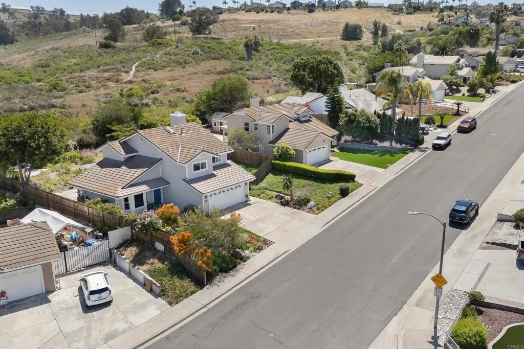 https://cdn.realtyfeed.com/cdn/127/306715115/ef63f72589cdebef4cb5d9ea5ecbc127.webp