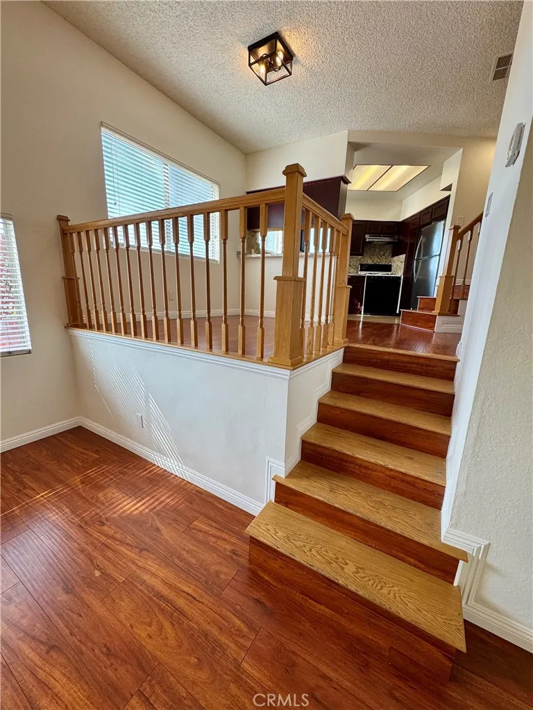 1523 Windsor Road Unit 105b, Glendale, CA 91205 - Photo 3 of 34, Glendale, CA