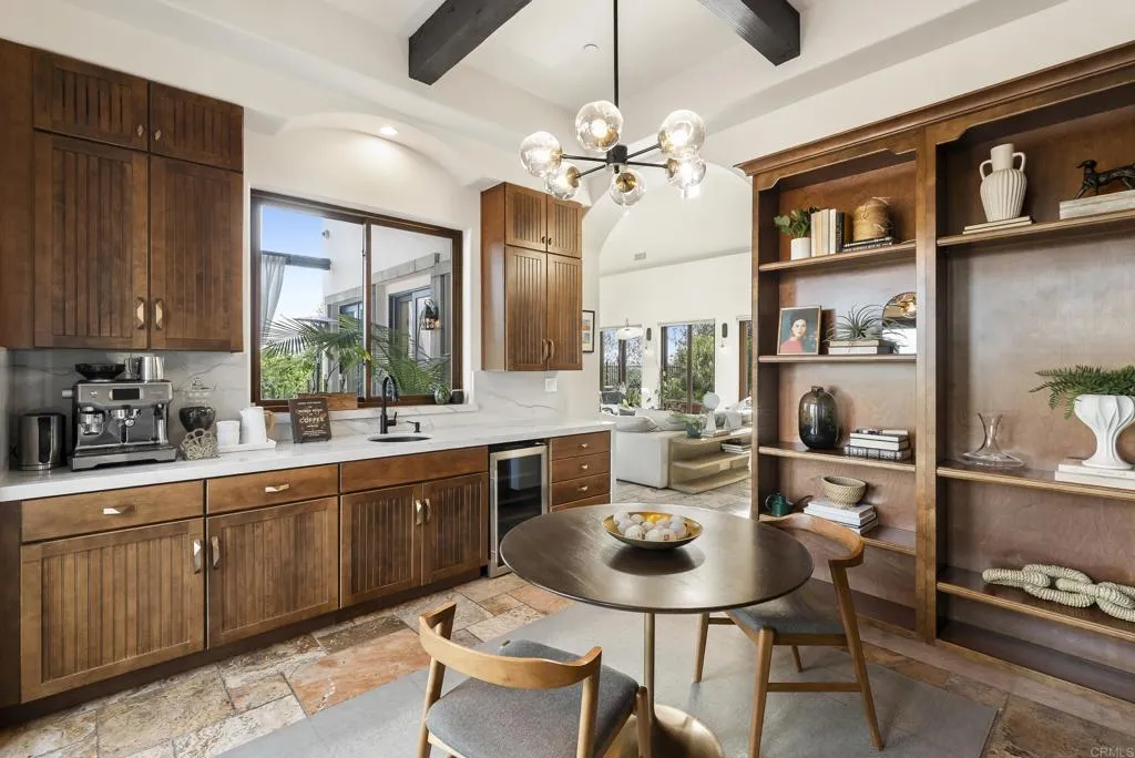 https://cdn.realtyfeed.com/cdn/127/306715129/6ca3eda45279a022e112b92e4637b694.webp