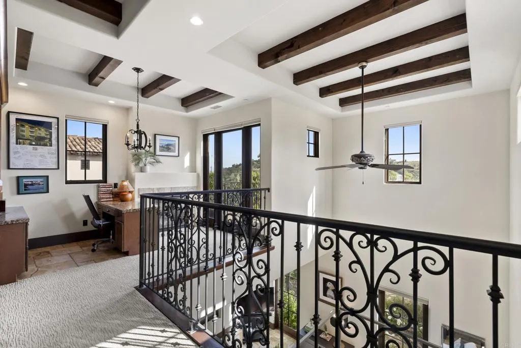 https://cdn.realtyfeed.com/cdn/127/306715129/c1df3f854b0d0749dd0215c8562596c7.webp