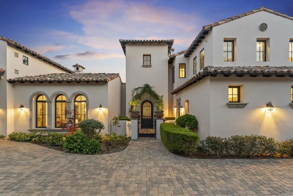 https://cdn.realtyfeed.com/cdn/127/306715129/c68e52bee5739bf3a00b85f59217c520.webp