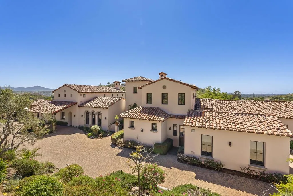 https://cdn.realtyfeed.com/cdn/127/306715129/dd6aff1049563ee96d791131b04de535.webp
